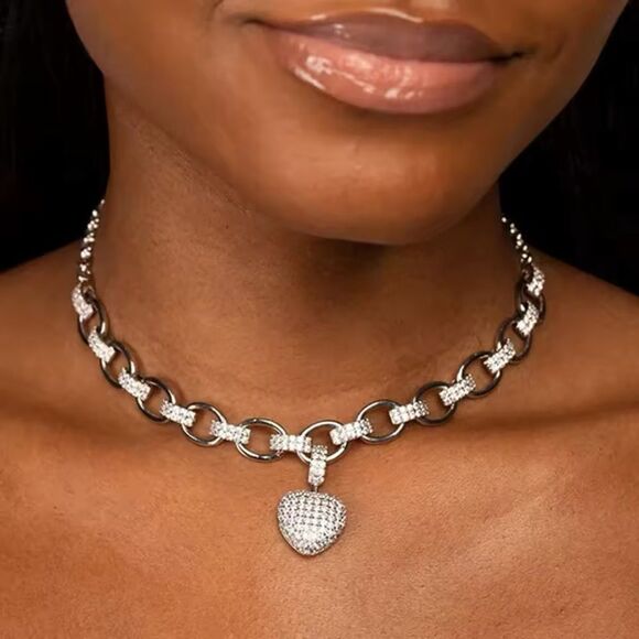 Glamorous Diamond Elegant Silver Rhinestone Heart Pendant  Neck Chain Necklace - Picture 1 of 5